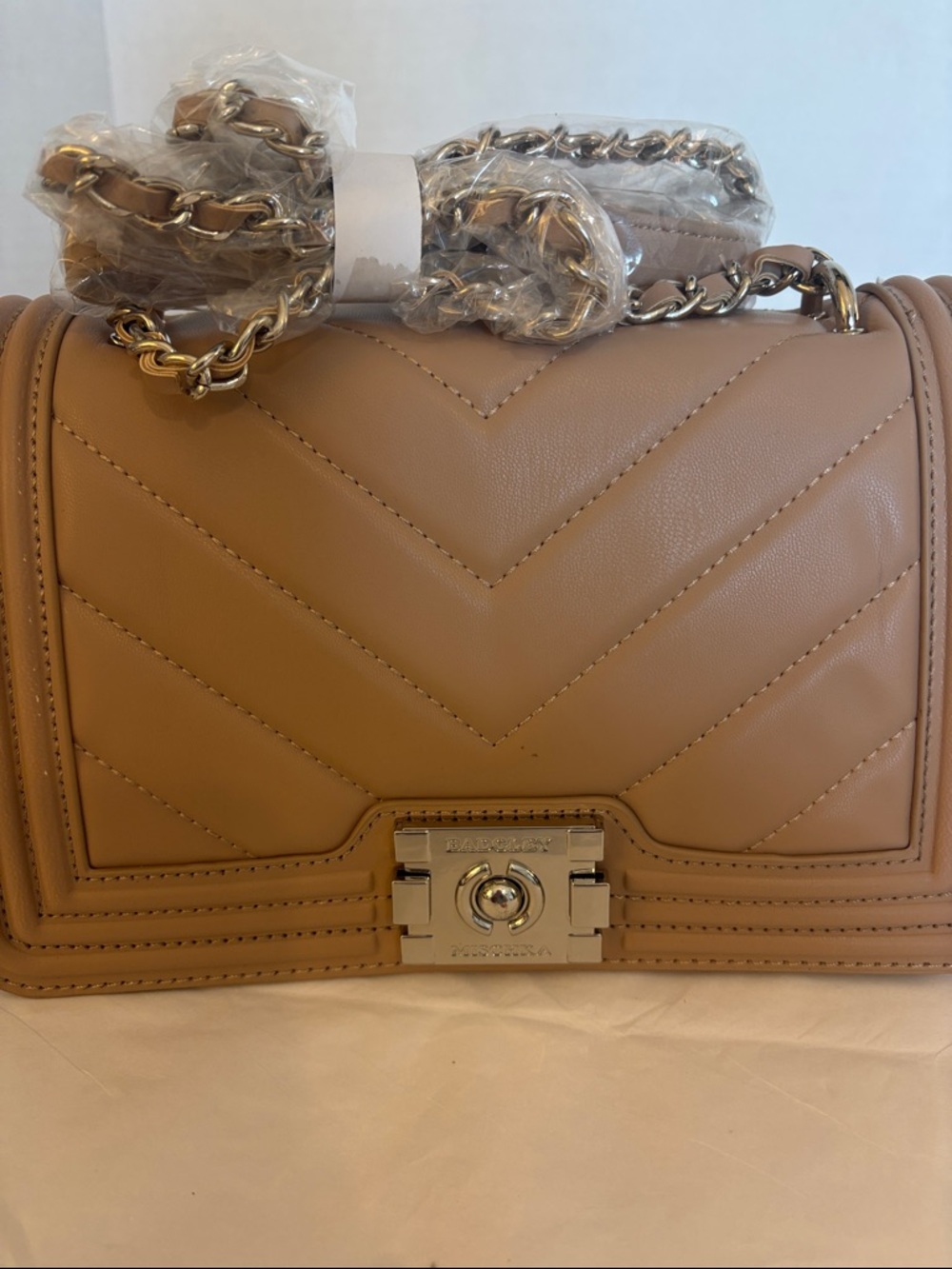 KHAITAN Quilted Leather Shoulder Bag in Camel Badgley mischa New with tags